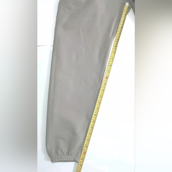 Fear of God Essentials Men's Sweatpants Size XS - Picture 12 of 12